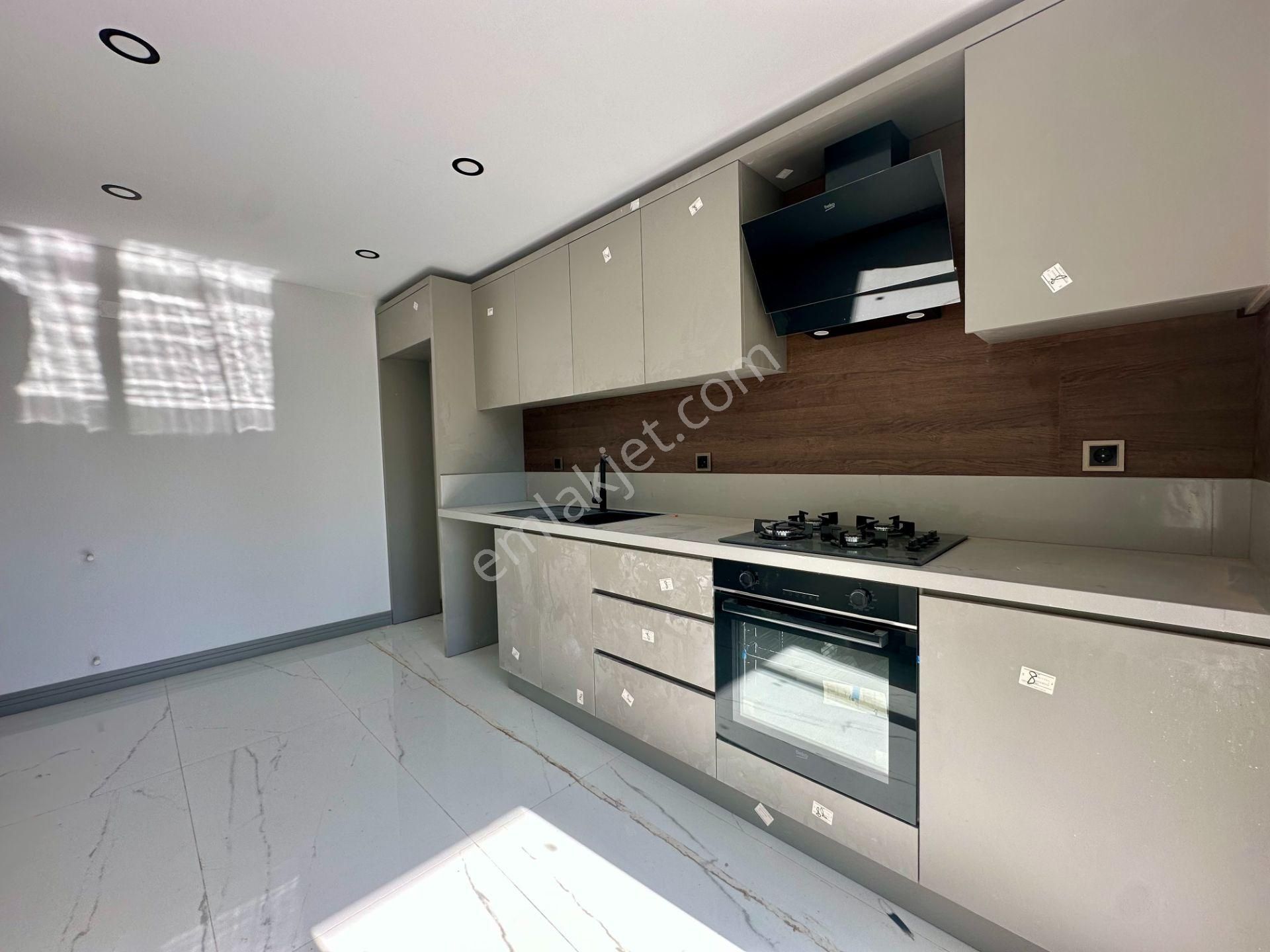 Sinan'da Ayrı Mutfaklı Ultra Lüks 2+1 Kapalı Otoparklı Sıfır Daire - Görsel 7