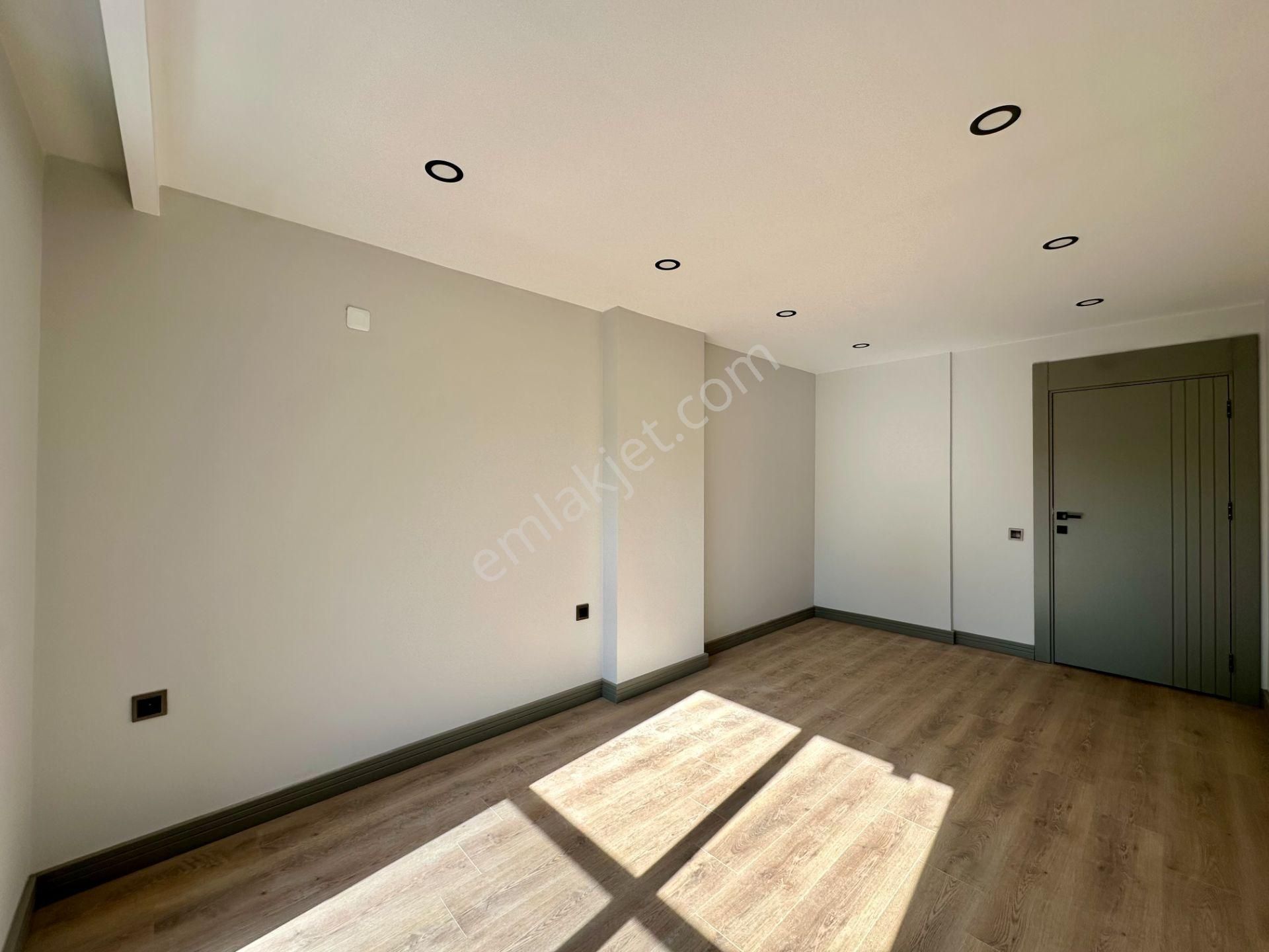 Sinan'da Ayrı Mutfaklı Ultra Lüks 2+1 Kapalı Otoparklı Sıfır Daire - Görsel 5