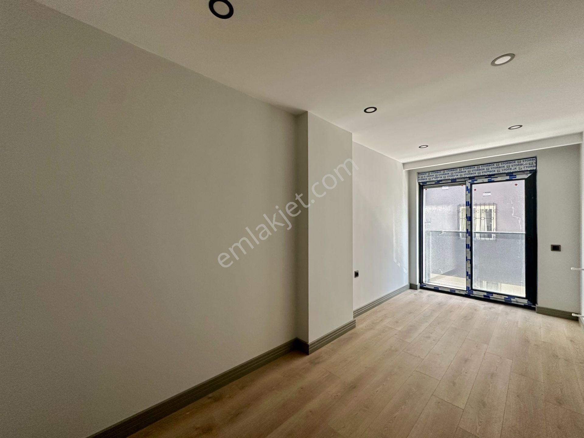 Sinan'da Ayrı Mutfaklı Ultra Lüks 2+1 Kapalı Otoparklı Sıfır Daire - Görsel 22