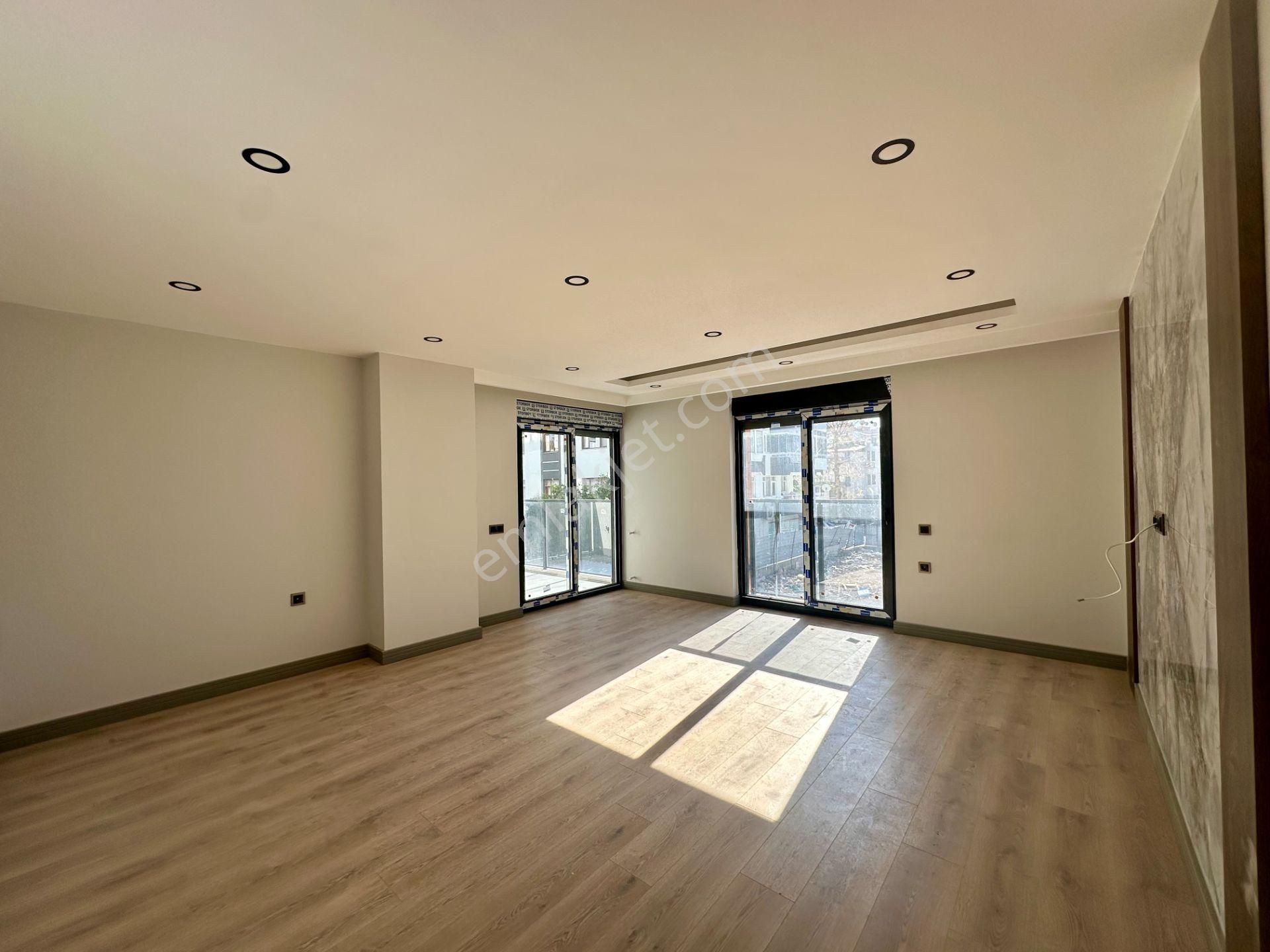 Sinan'da Ayrı Mutfaklı Ultra Lüks 2+1 Kapalı Otoparklı Sıfır Daire - Görsel 3