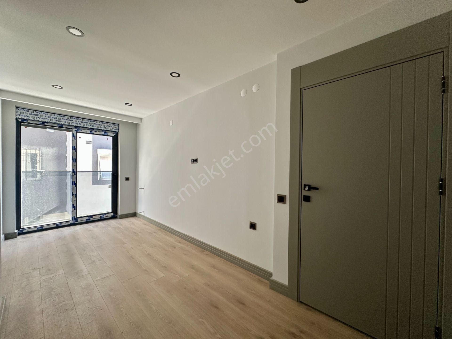 Sinan'da Ayrı Mutfaklı Ultra Lüks 2+1 Kapalı Otoparklı Sıfır Daire - Görsel 31