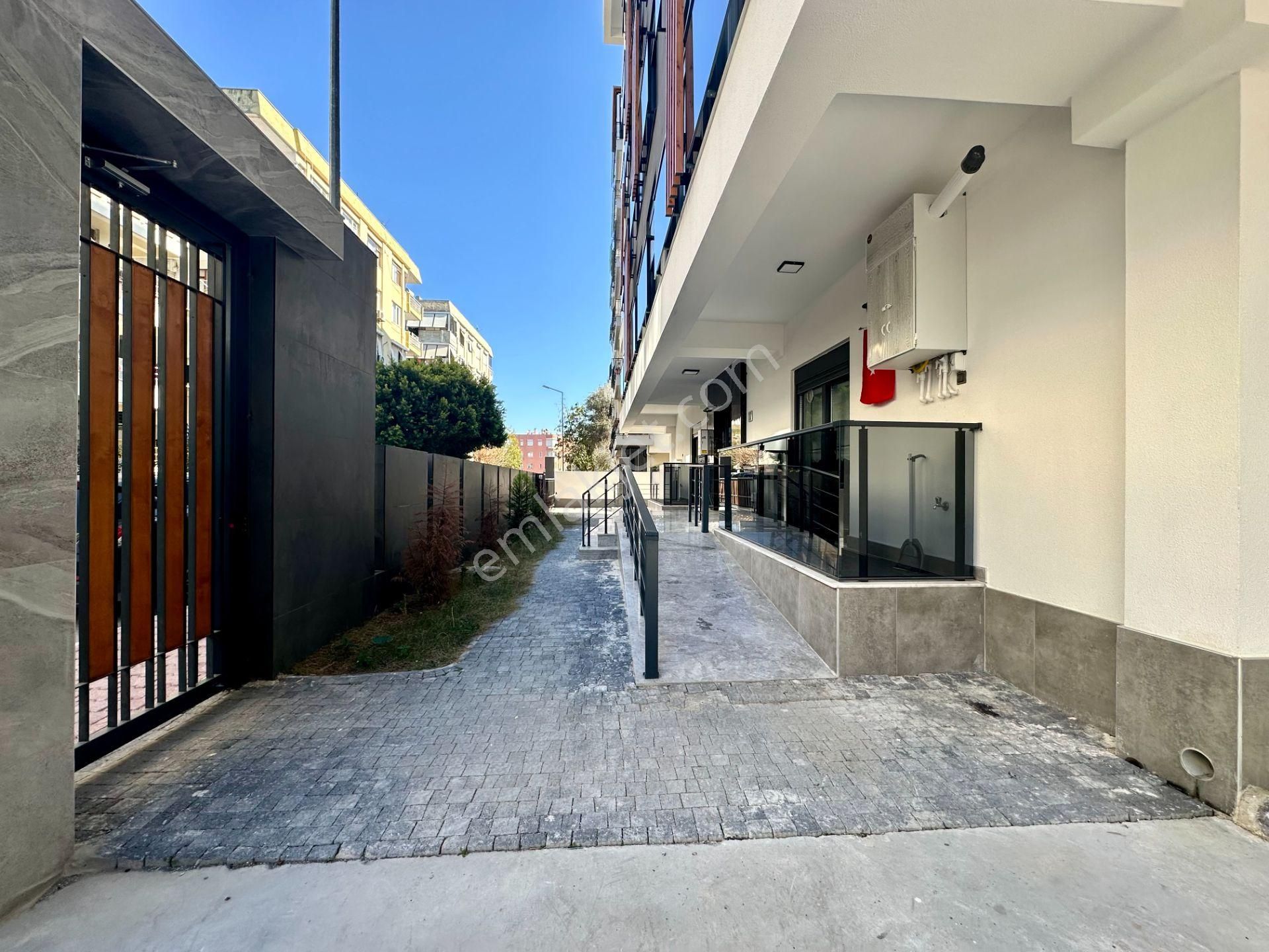 Sinan'da Ayrı Mutfaklı Ultra Lüks 2+1 Kapalı Otoparklı Sıfır Daire - Görsel 24