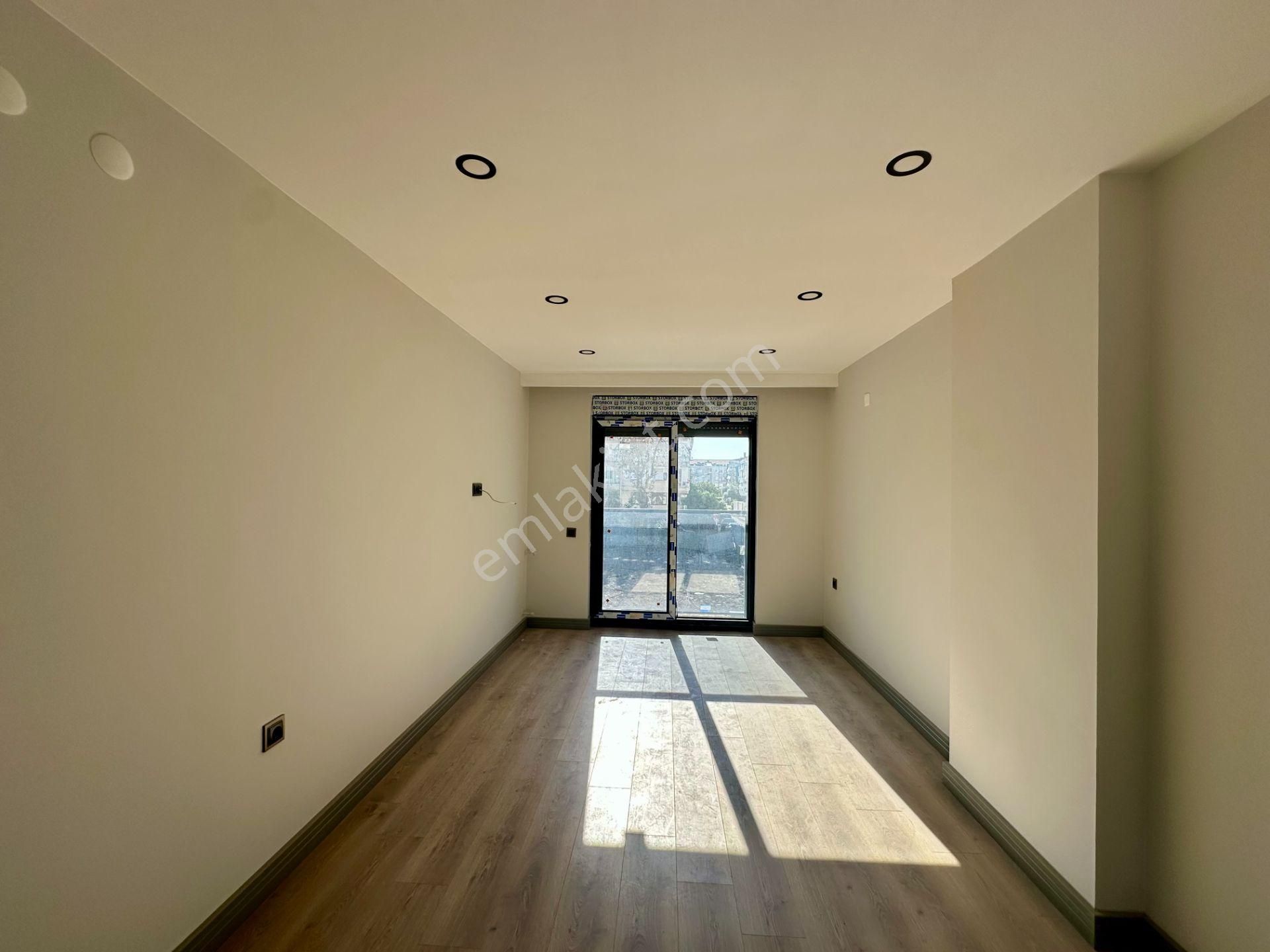 Sinan'da Ayrı Mutfaklı Ultra Lüks 2+1 Kapalı Otoparklı Sıfır Daire - Görsel 4