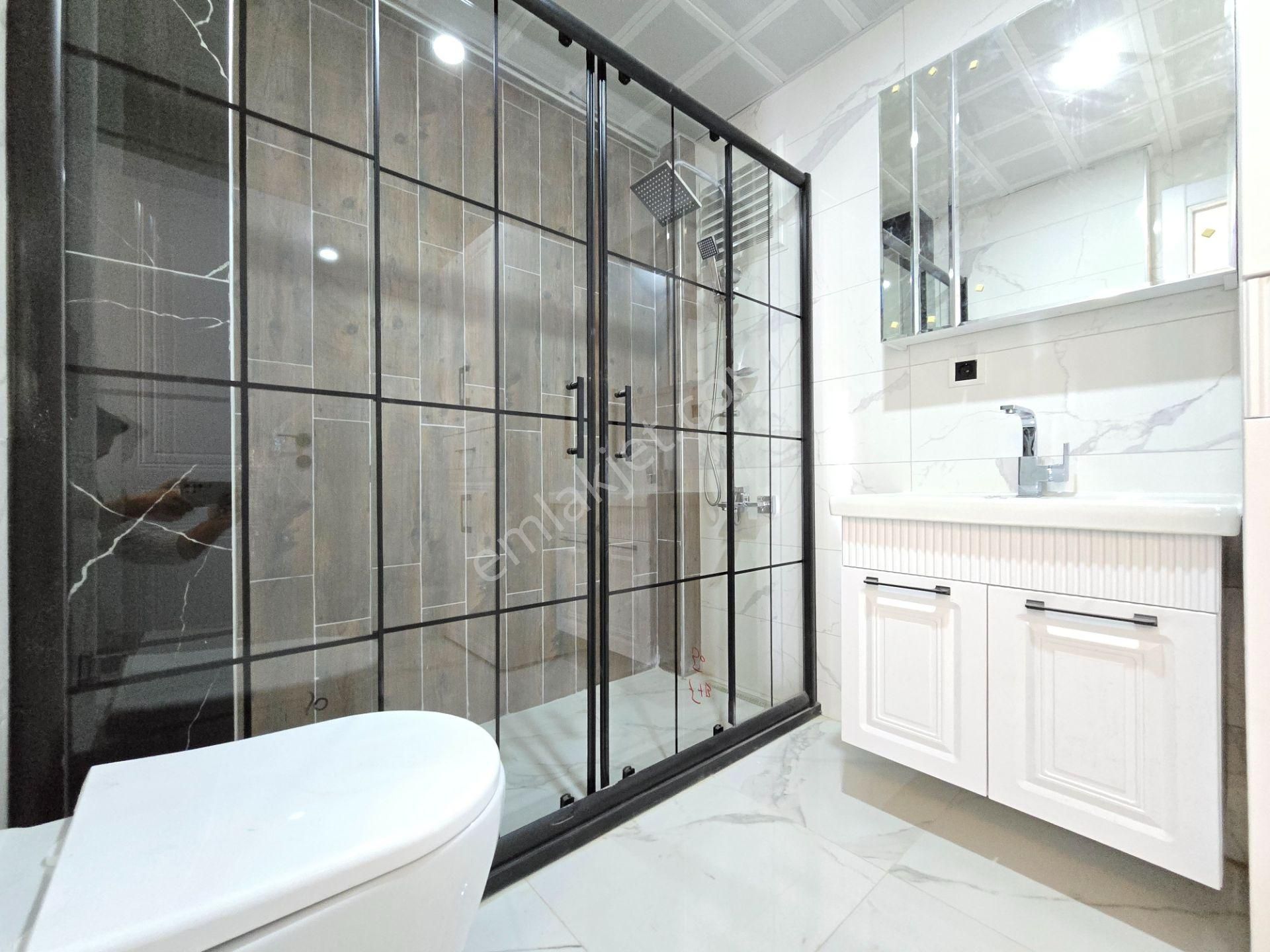 Kosova Mah. İşyapar Gayrimenkul'den Satılık 3+1 160m2 Lüks Sıfır Daire - Görsel 11