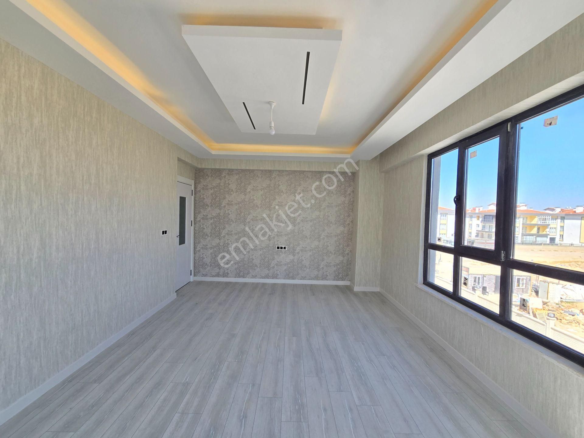 Kosova Mah. İşyapar Gayrimenkul'den Satılık 3+1 160m2 Lüks Sıfır Daire - Görsel 23