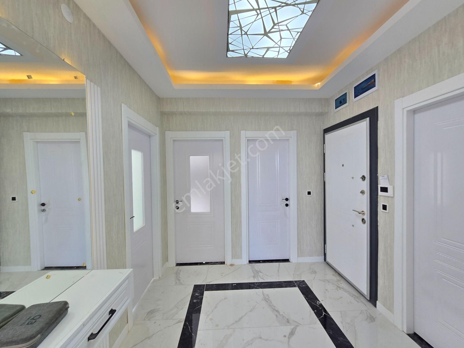 Kosova Mah. İşyapar Gayrimenkul'den Satılık 3+1 160m2 Lüks Sıfır Daire - Görsel 35