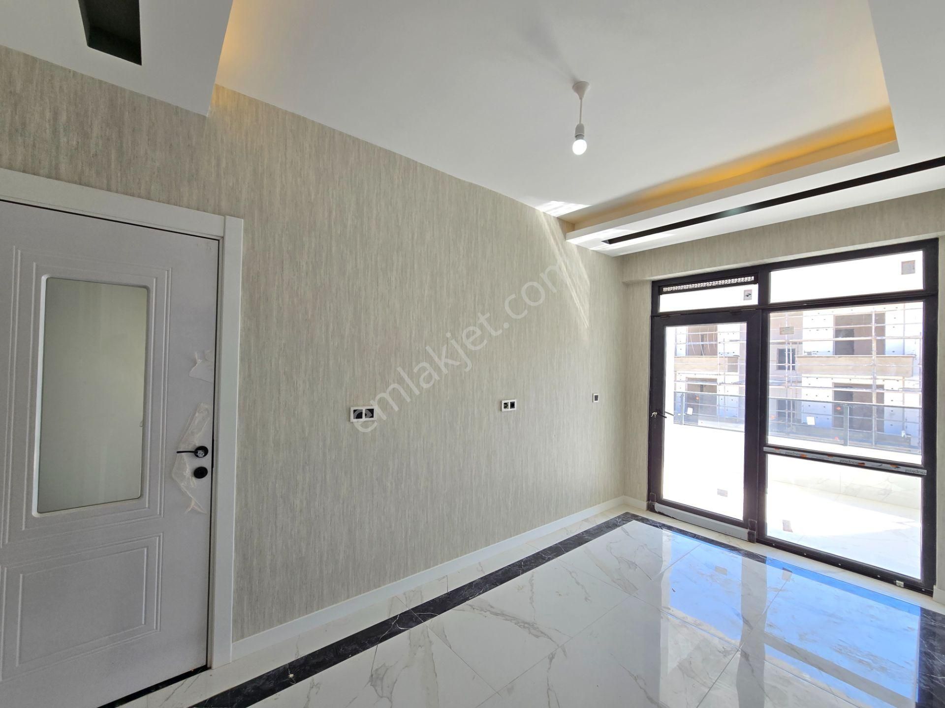 Kosova Mah. İşyapar Gayrimenkul'den Satılık 3+1 160m2 Lüks Sıfır Daire - Görsel 14