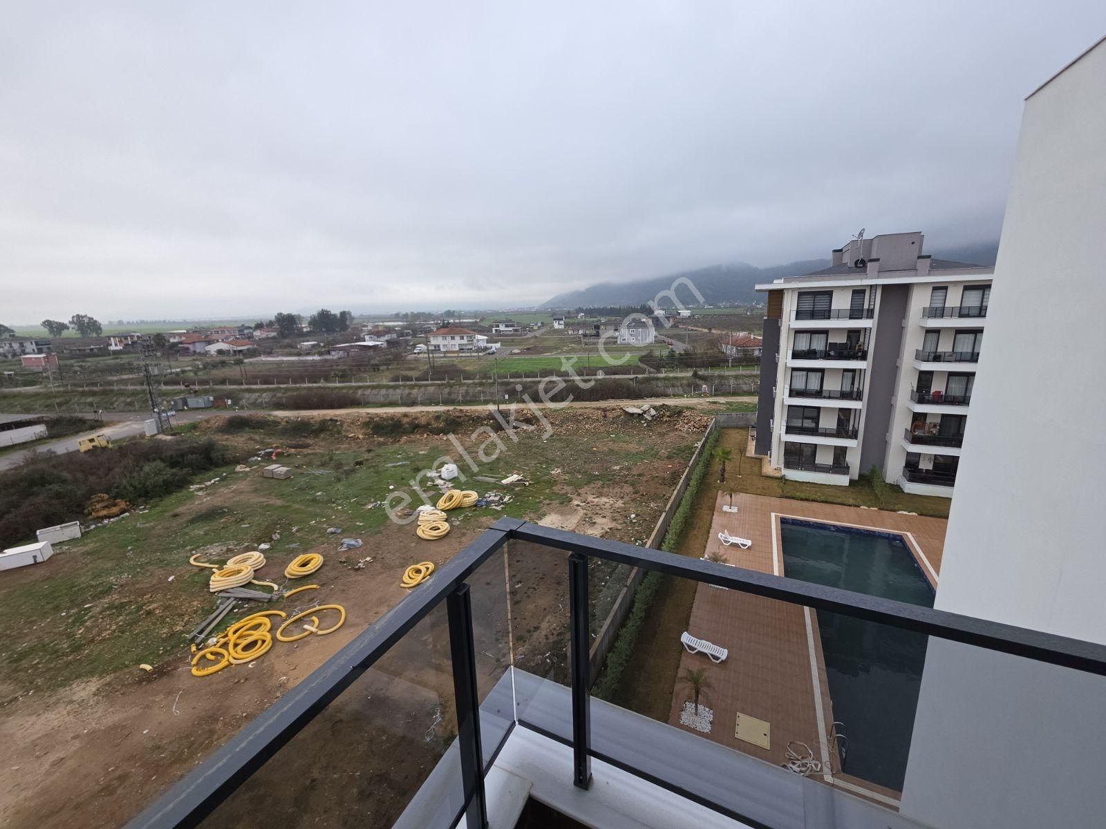 Eşyalı 1+1 / Havuzlu Sitede / Güneydoğu Cepheli - Görsel 6