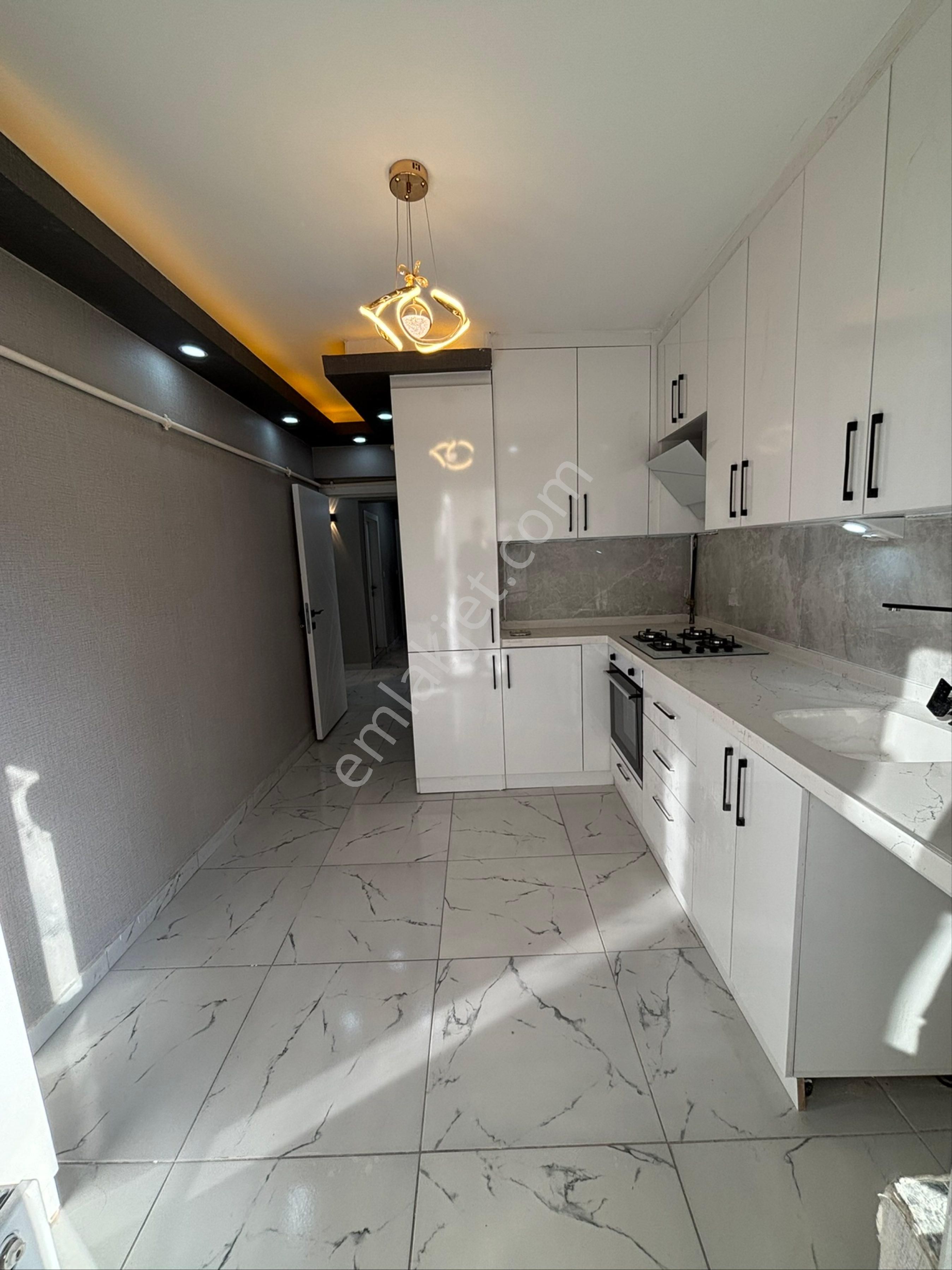 Torun^dan Ultralüx Yapılı Arakatta Geniş 3+1 Daire - Görsel 35