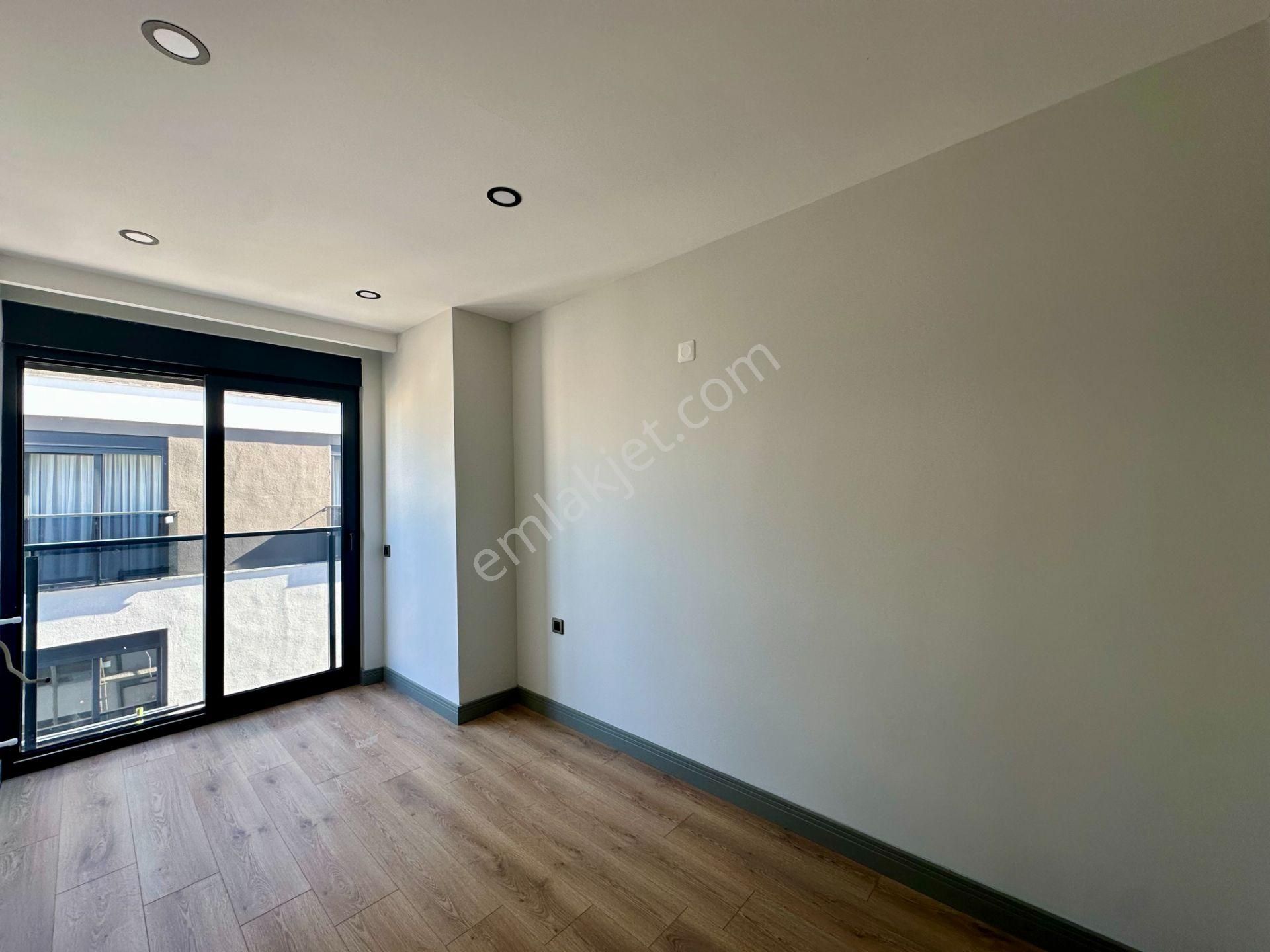 Varlık'ta Ayrı Mutfaklı 4+1 Site İçi Sıfır Dubleks Daire - Görsel 9