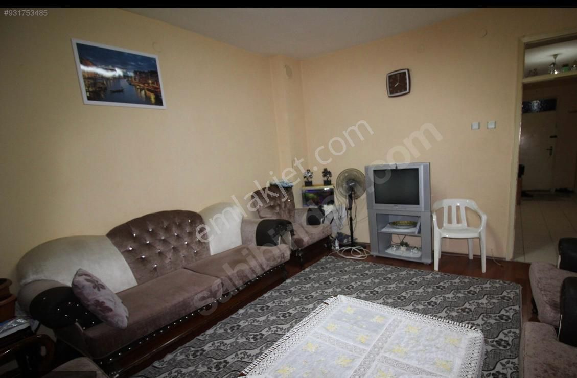 İhsaniye Biberci Petrol Karşısı 3+1 Asansörlu Kat Mülkiyetli - Görsel 2