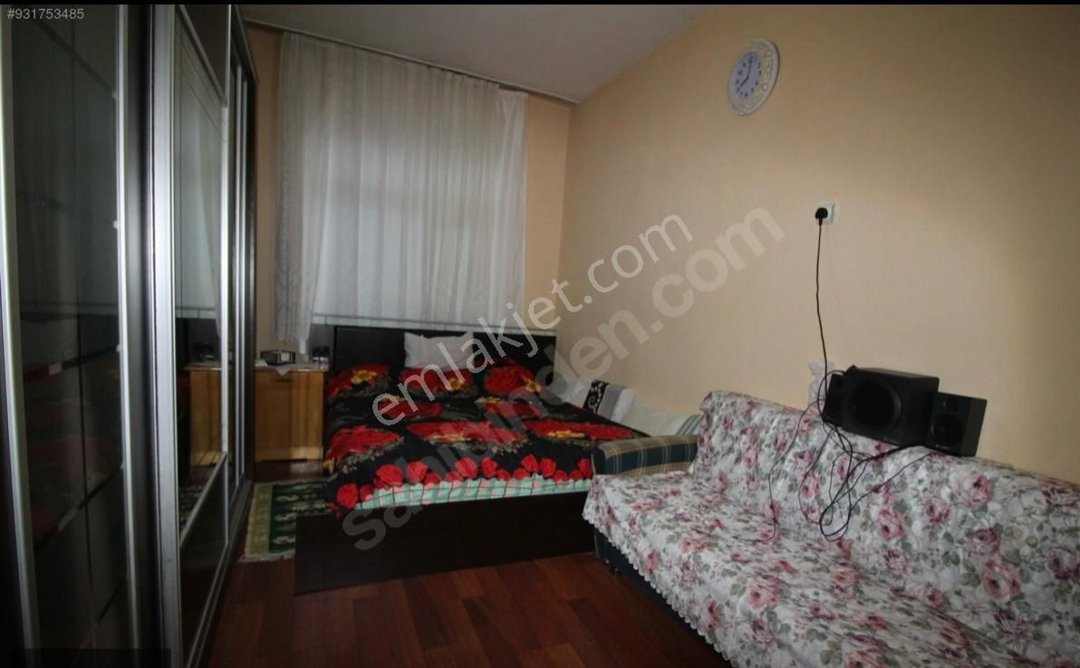 İhsaniye Biberci Petrol Karşısı 3+1 Asansörlu Kat Mülkiyetli - Görsel 4