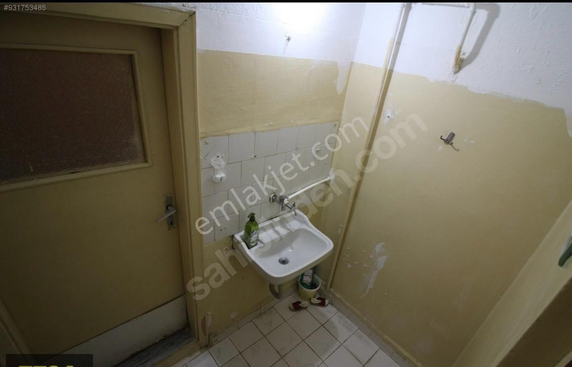 İhsaniye Biberci Petrol Karşısı 3+1 Asansörlu Kat Mülkiyetli - Görsel 10