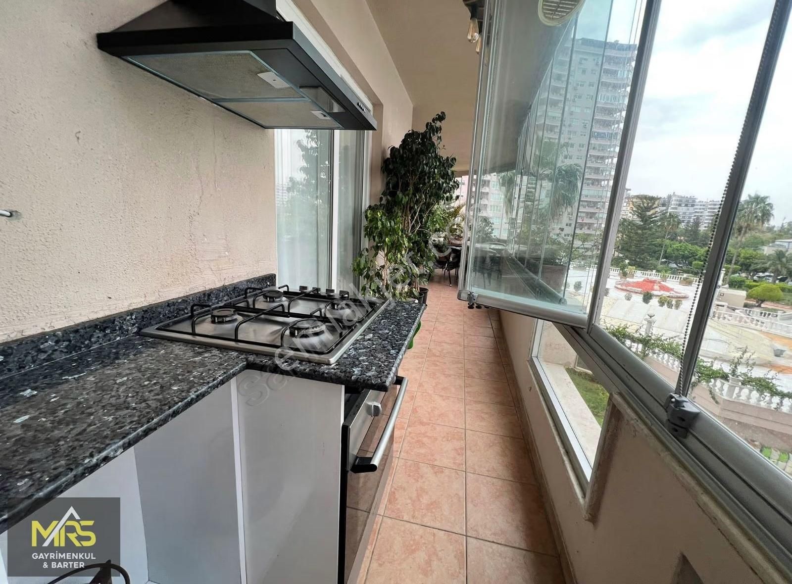 Mrs Gayrimenkulden Liparis 1 Sitesinde Masrafsız Eşyalı 5+1 D. - Görsel 11