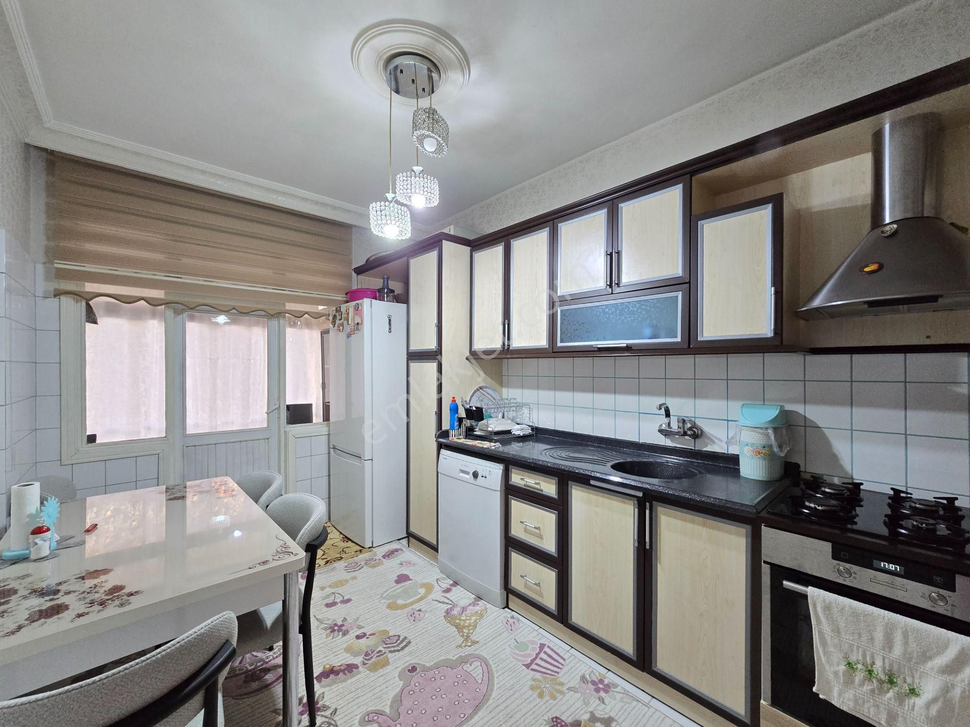 Bedir Mah. Hadimi Cad. Merkezi Konumda 3+1 170 M2 Masrafsız Satılık Fırsat Daire - Görsel 3