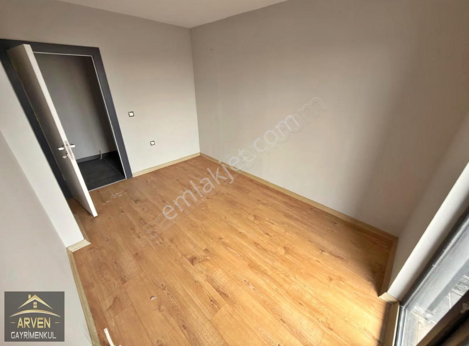 ▃arven▃ege Mh Vadi Manzaralı 14. Katta 4+1 Çift Balkon Lüx Daire - Görsel 6