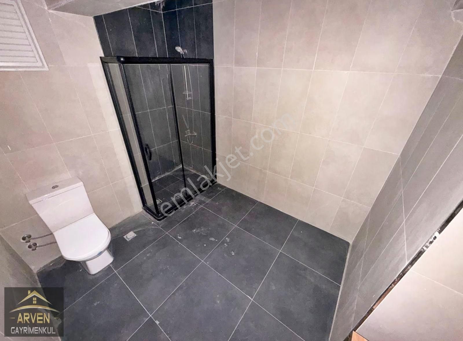▃arven▃ege Mh Vadi Manzaralı 14. Katta 4+1 Çift Balkon Lüx Daire - Görsel 7
