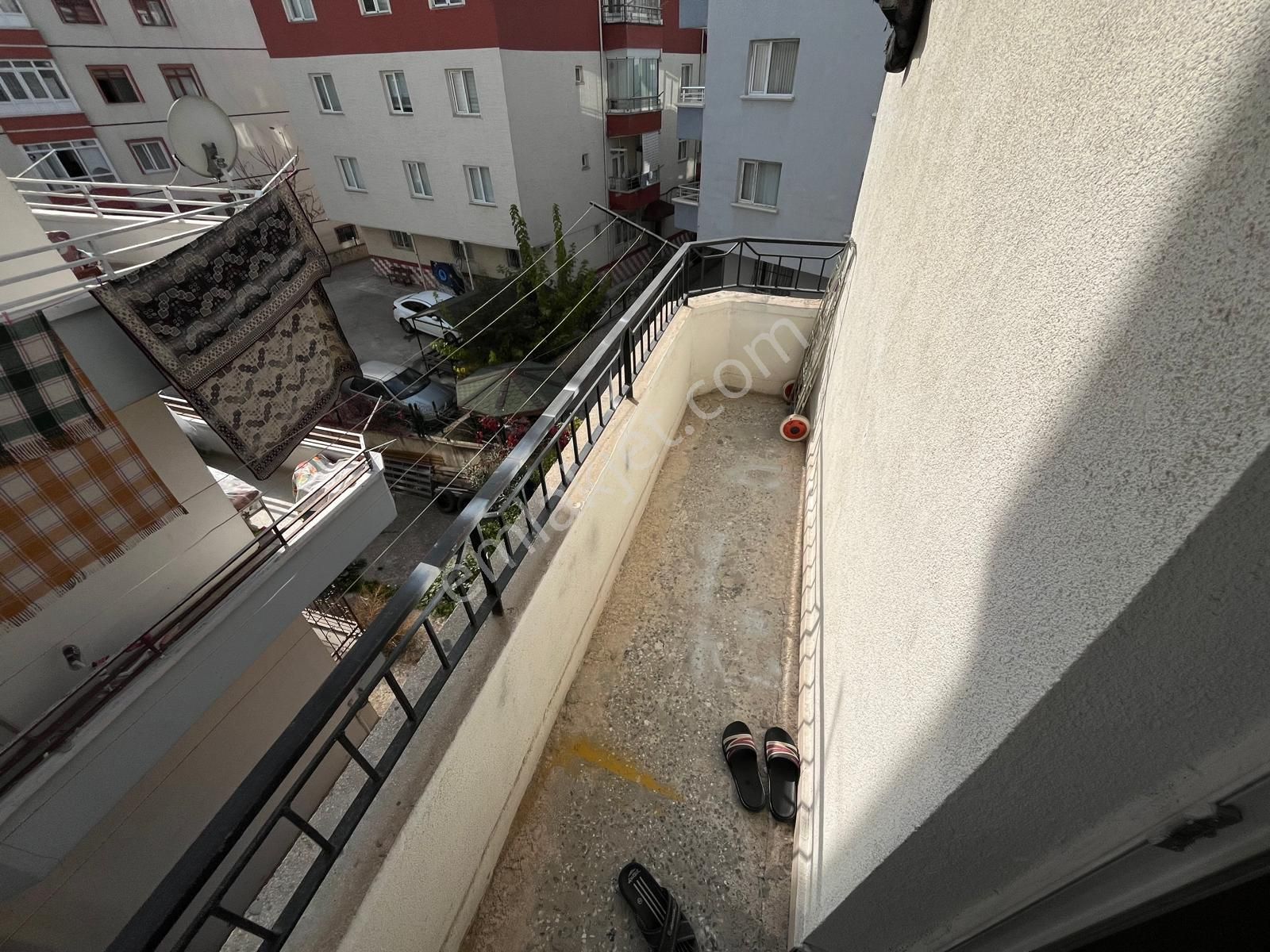 Sincan Plevne Mah'de 3+1 Yapılı 2.ara Katta Geniş M² Yeşilovaya Sınır Satılık Daire - Görsel 15