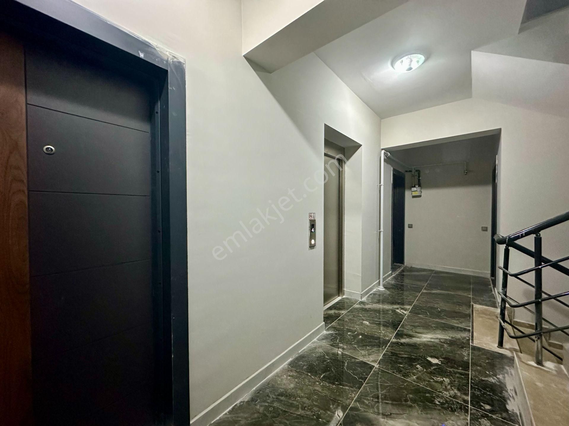 Evcilmen Yanı Ayrı Mutfaklı Ebeveyn Banyolu Katta 2+1 Sıfır Lüks Daire - Görsel 23