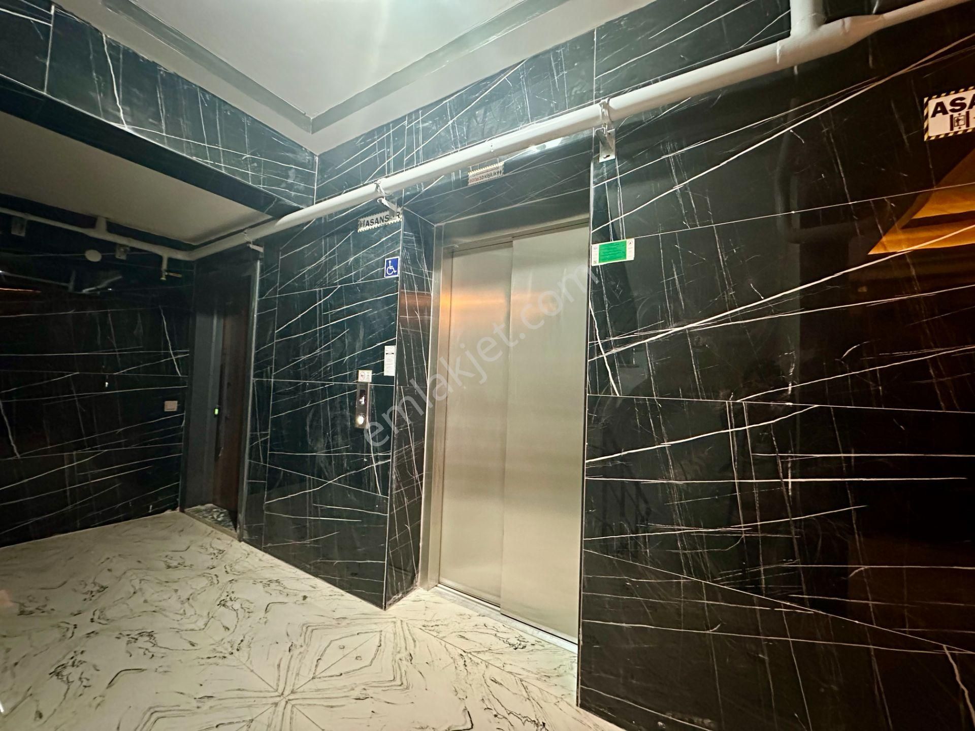 Evcilmen Yanı Ayrı Mutfaklı Ebeveyn Banyolu Katta 2+1 Sıfır Lüks Daire - Görsel 24