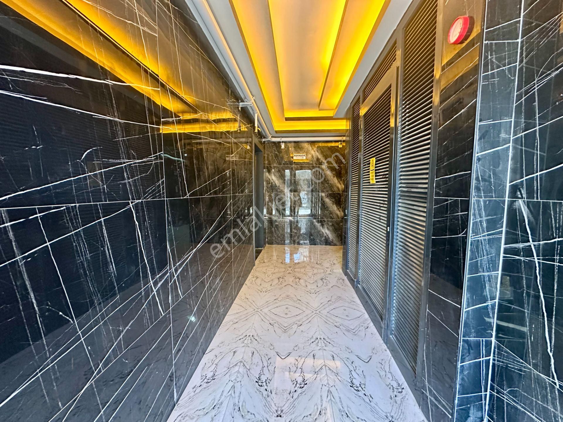 Evcilmen Yanı Ayrı Mutfaklı Ebeveyn Banyolu Katta 2+1 Sıfır Lüks Daire - Görsel 25