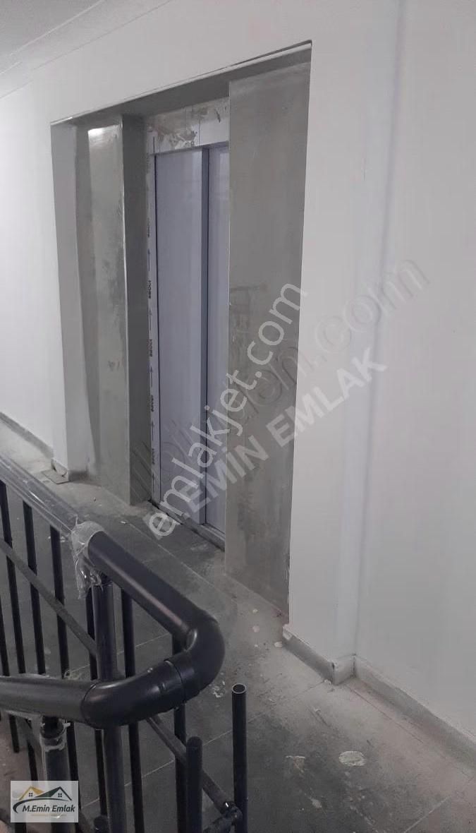 Sincan Yenikent Stadının Yanı Cadde Üzerı 3+1 Sıfır Dubleks