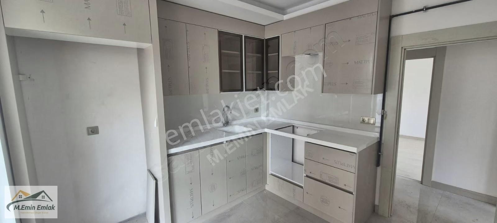 **acill Acill Susuz Mahallesinde 2+1 Lüx Daire**