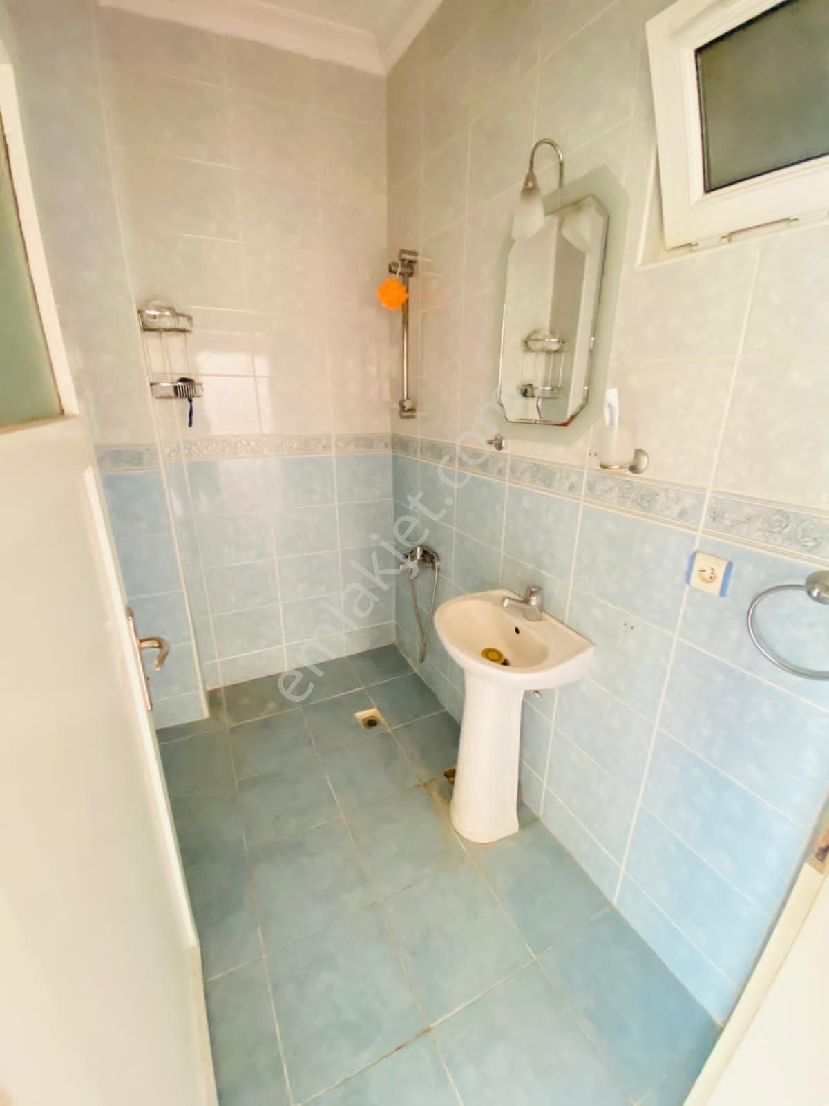 Valentia'dan Metro Yakını 2+1 Katta Satılık Daire !!! - Görsel 16