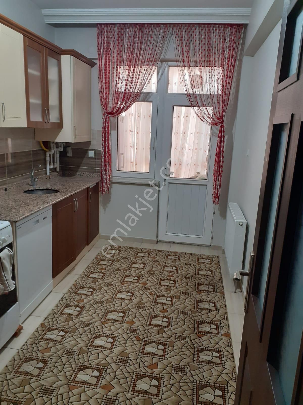 Karatay Akabe Mahallesinde 2+1 Satılık Daire Isınma Sistemi Kombili Doğalgaz Açık Otopark - Görsel 5