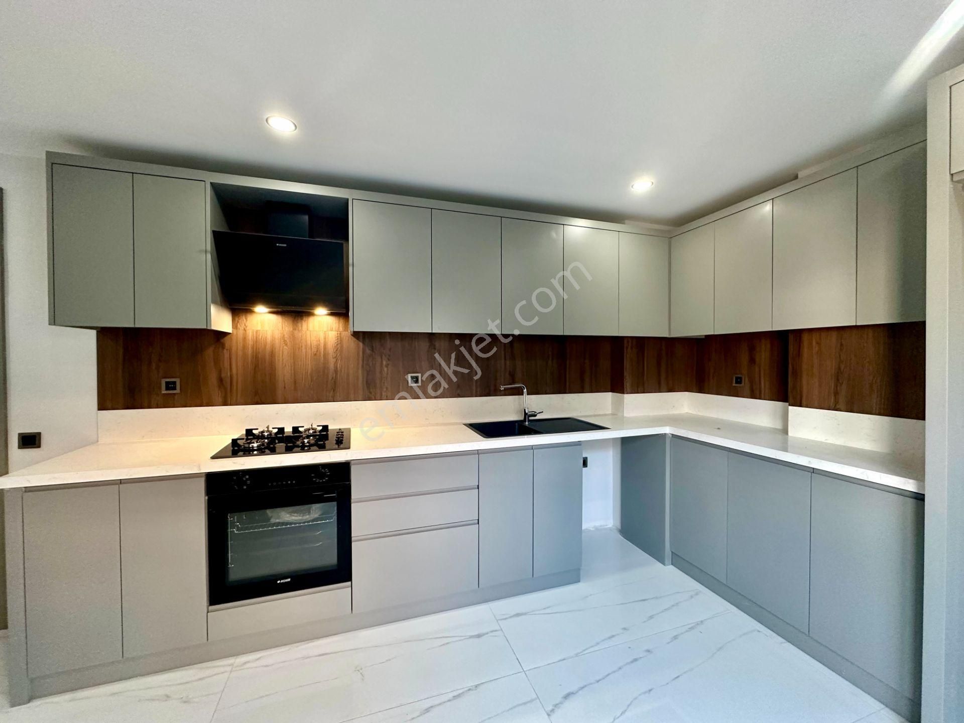 Sinan'da Ayrı Mutfaklı 3 Banyolu Kapalı Otoparklı 4+1 Dsıfır Dubleks - Görsel 7