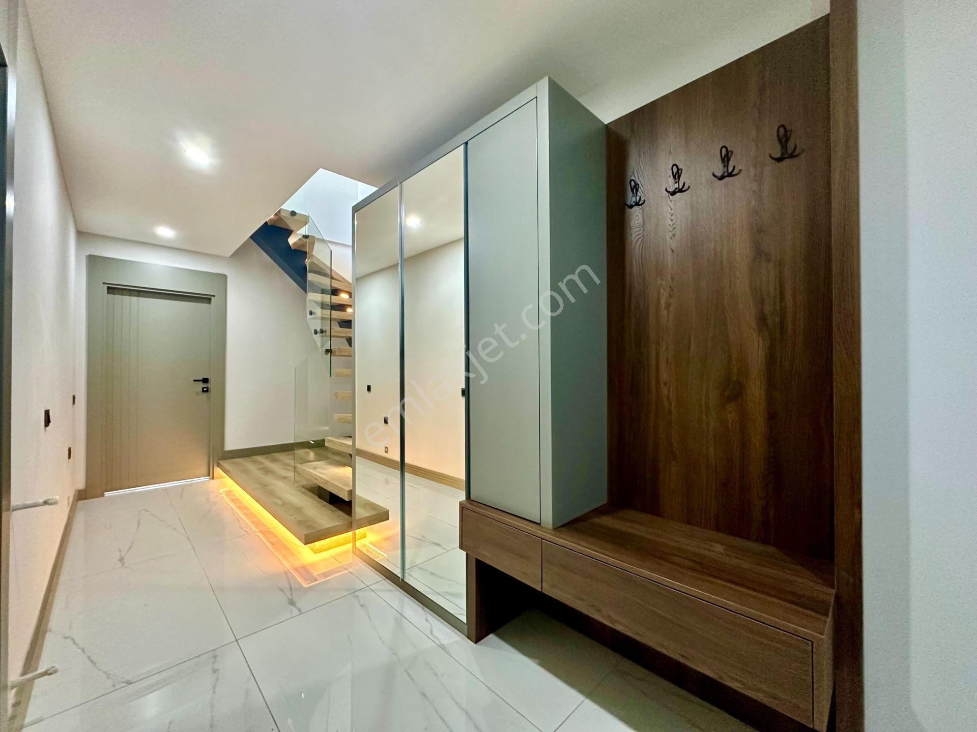 Sinan'da Ayrı Mutfaklı 3 Banyolu Kapalı Otoparklı 4+1 Dsıfır Dubleks - Görsel 16