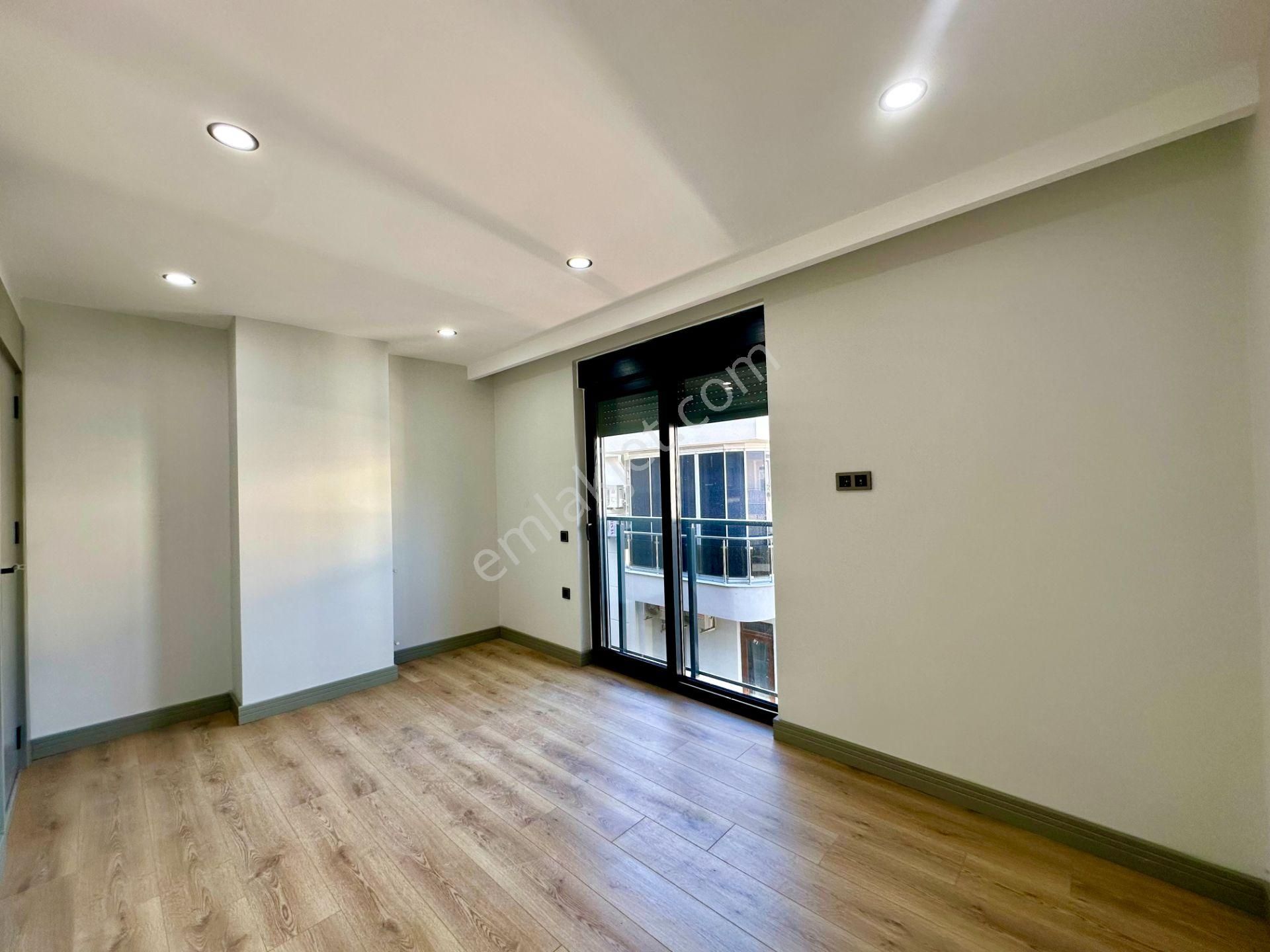 Sinan'da Ayrı Mutfaklı 3 Banyolu Kapalı Otoparklı 4+1 Dsıfır Dubleks - Görsel 13