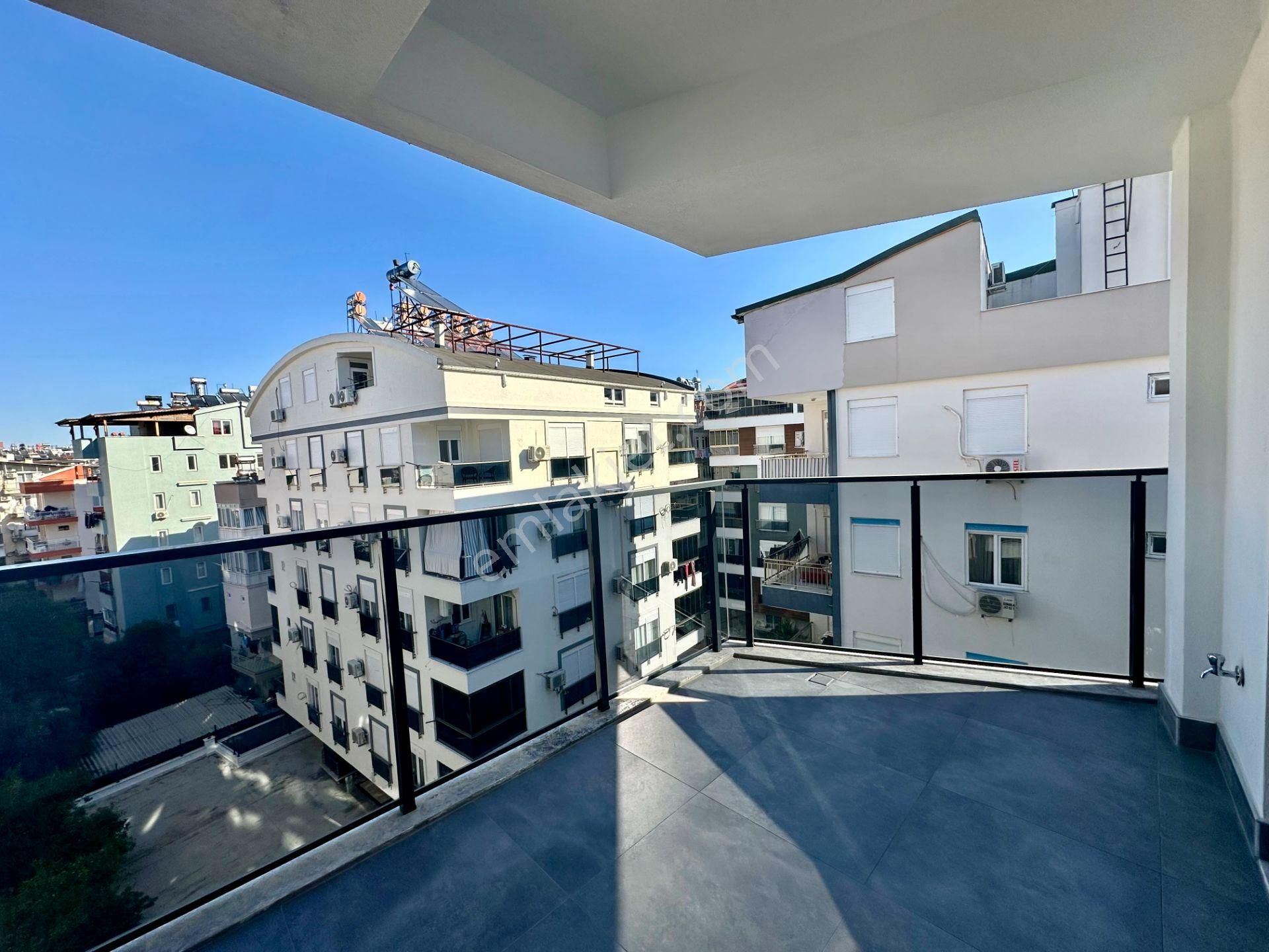 Sinan'da Ayrı Mutfaklı 3 Banyolu Kapalı Otoparklı 4+1 Dsıfır Dubleks - Görsel 10