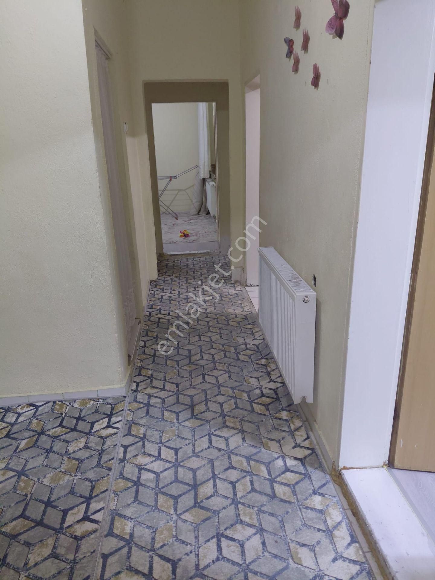 Bosna Hersekte 3+1 Cade Üzeri Satılık Daire - Görsel 7