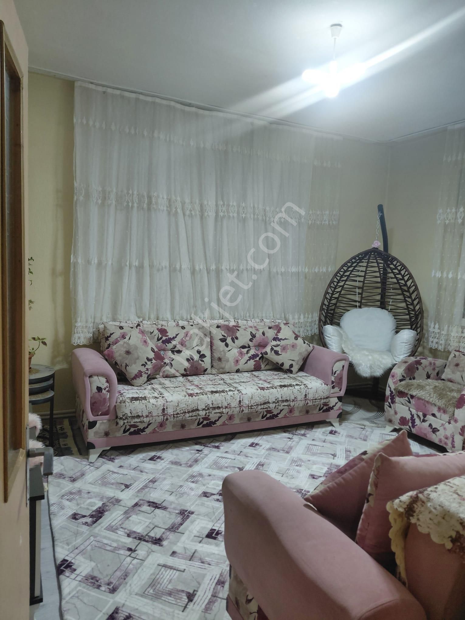 Bosna Hersekte 3+1 Cade Üzeri Satılık Daire - Görsel 13