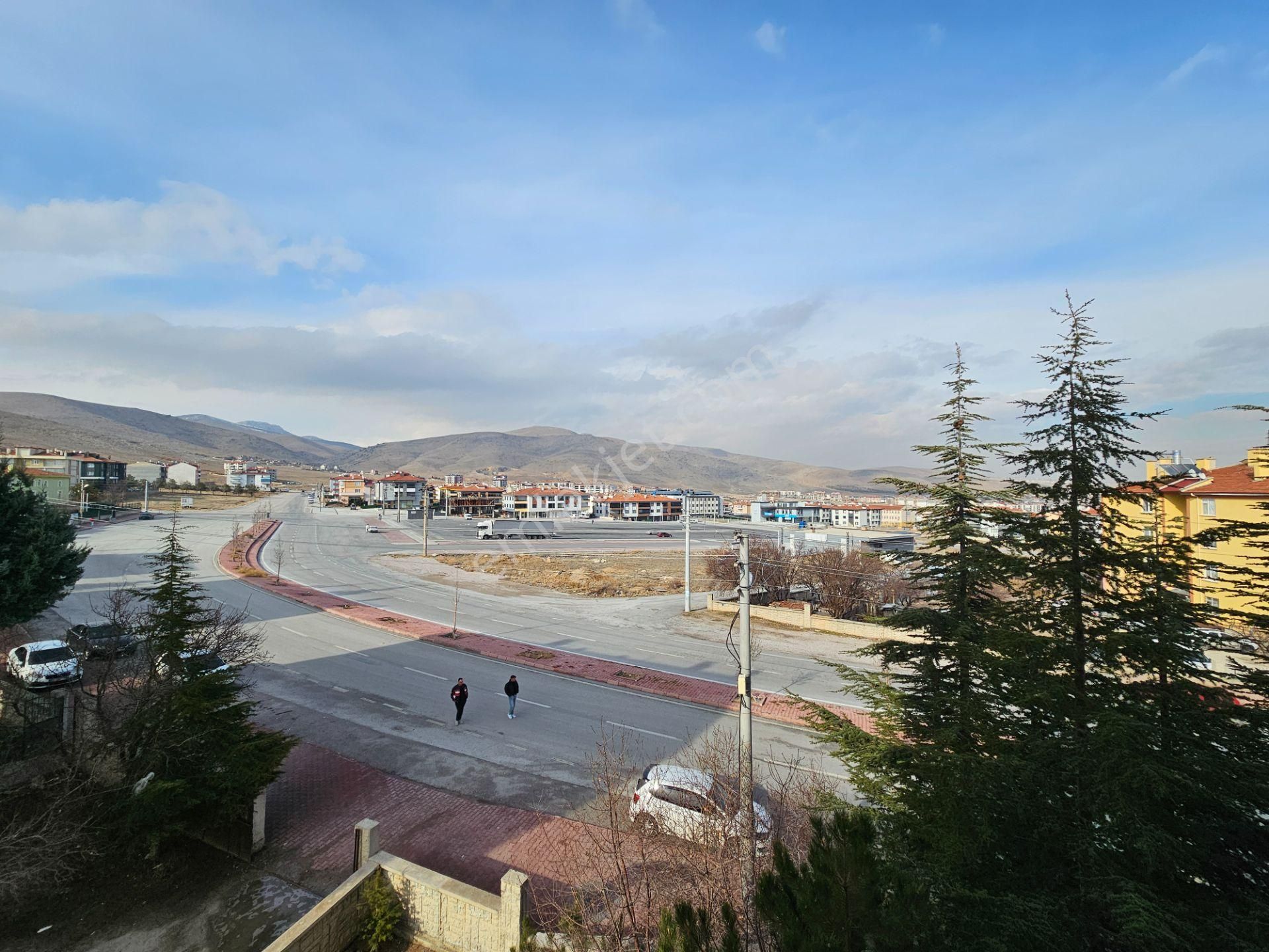 Selahaddin Eyyübi Mah. Beşyüzevler'de 3+1 155 M2 Arakat Masrafsız Daire - Görsel 40