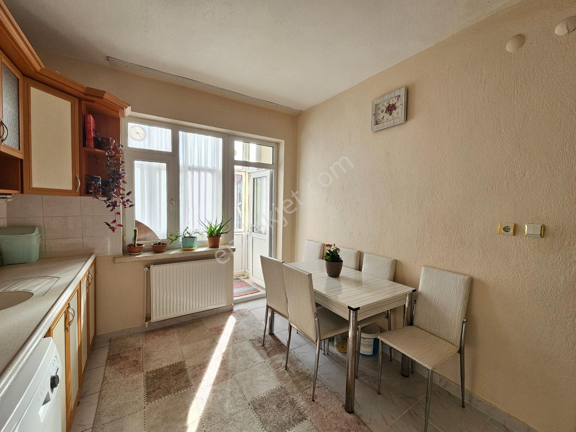 Selahaddin Eyyübi Mah. Beşyüzevler'de 3+1 155 M2 Arakat Masrafsız Daire - Görsel 10