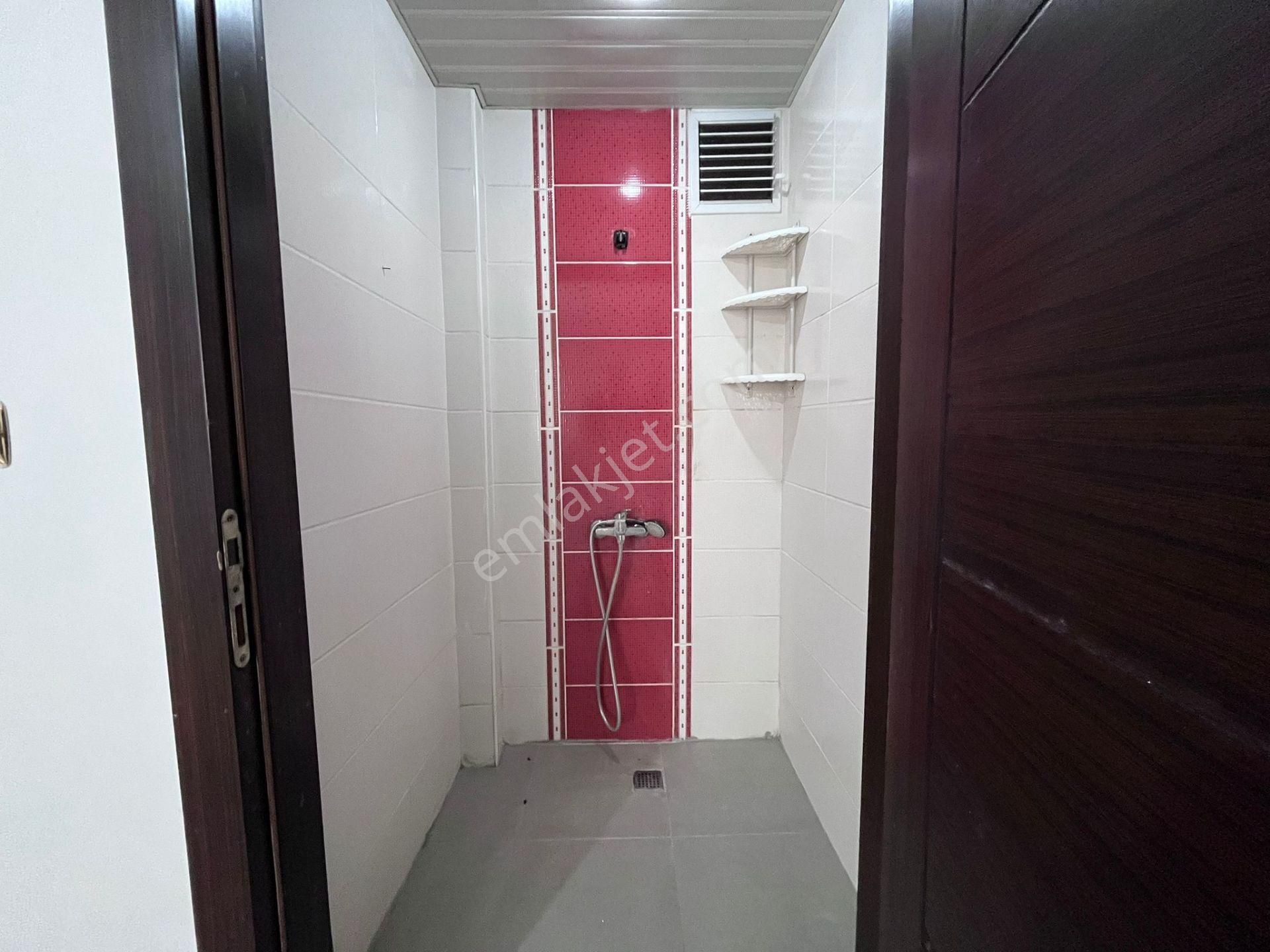 Sincan Mareşal Ç. Mah'de 140m² Asansörlü 1.ara Kat E.banyolu 12 Yıllık Satılık Daire - Görsel 32