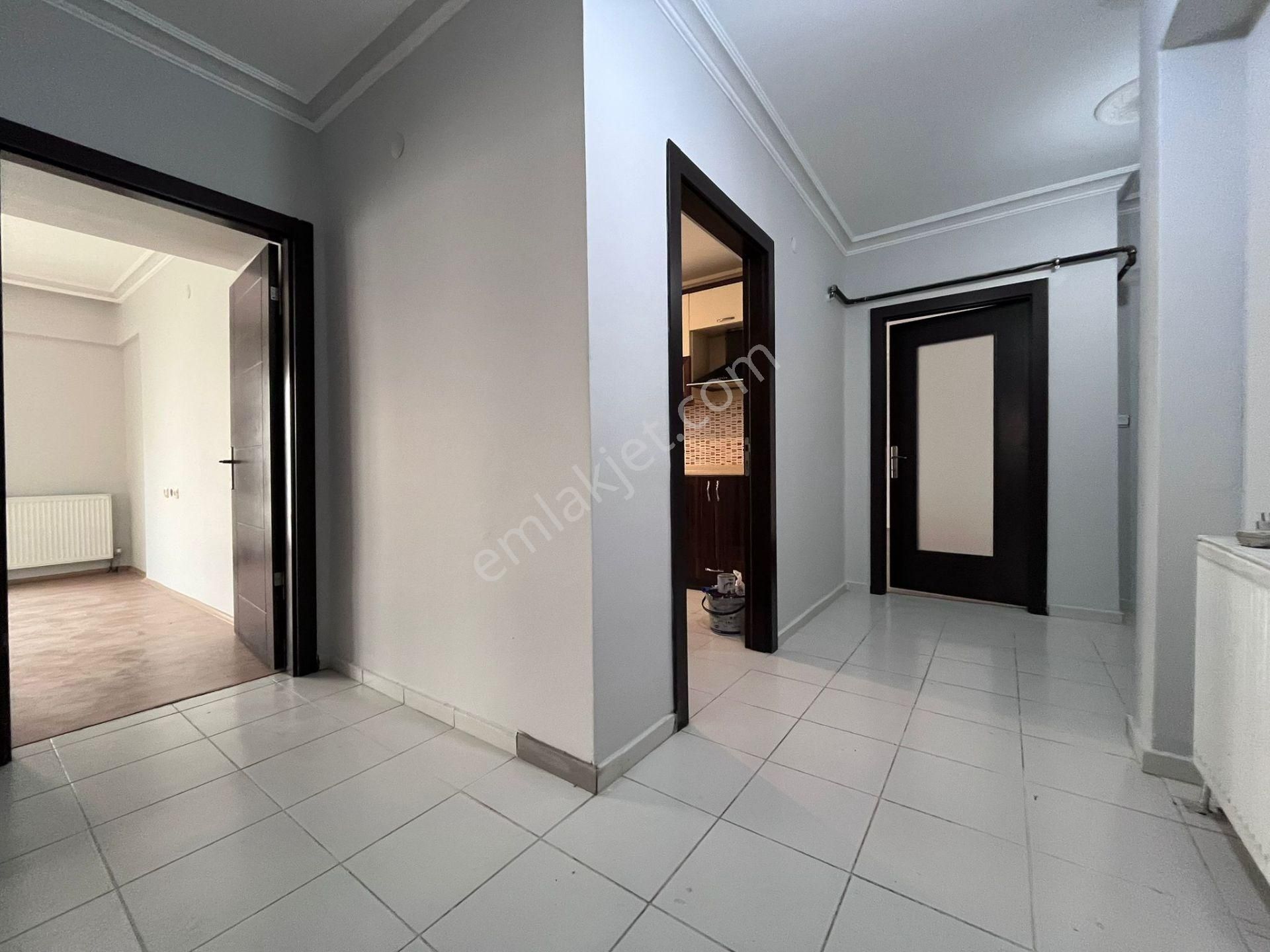 Sincan Mareşal Ç. Mah'de 140m² Asansörlü 1.ara Kat E.banyolu 12 Yıllık Satılık Daire - Görsel 22