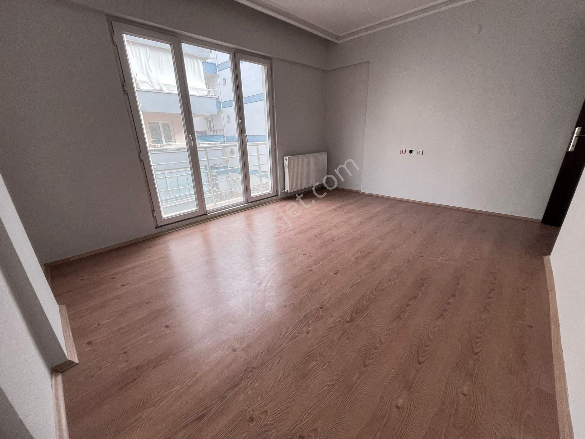 Sincan Mareşal Ç. Mah'de 140m² Asansörlü 1.ara Kat E.banyolu 12 Yıllık Satılık Daire - Görsel 26
