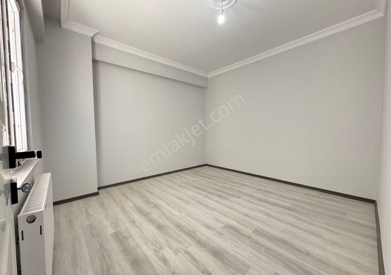Az-er Yapıdan Mevlana Mah.'de Satılık Ön Cephe İskanlı 2+1 Daire - Görsel 9