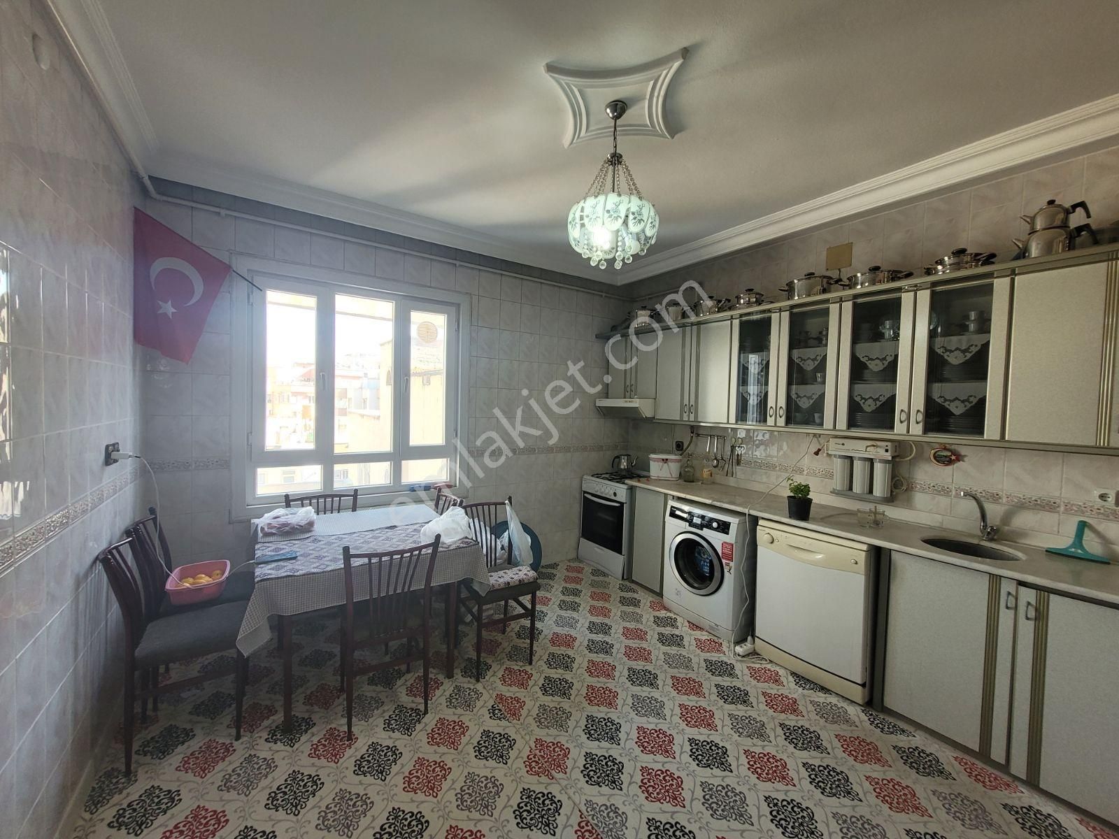 Tek Yetkili Müstakil 4 Daire 2 Dükkan Fırsat İlandır - Görsel 2