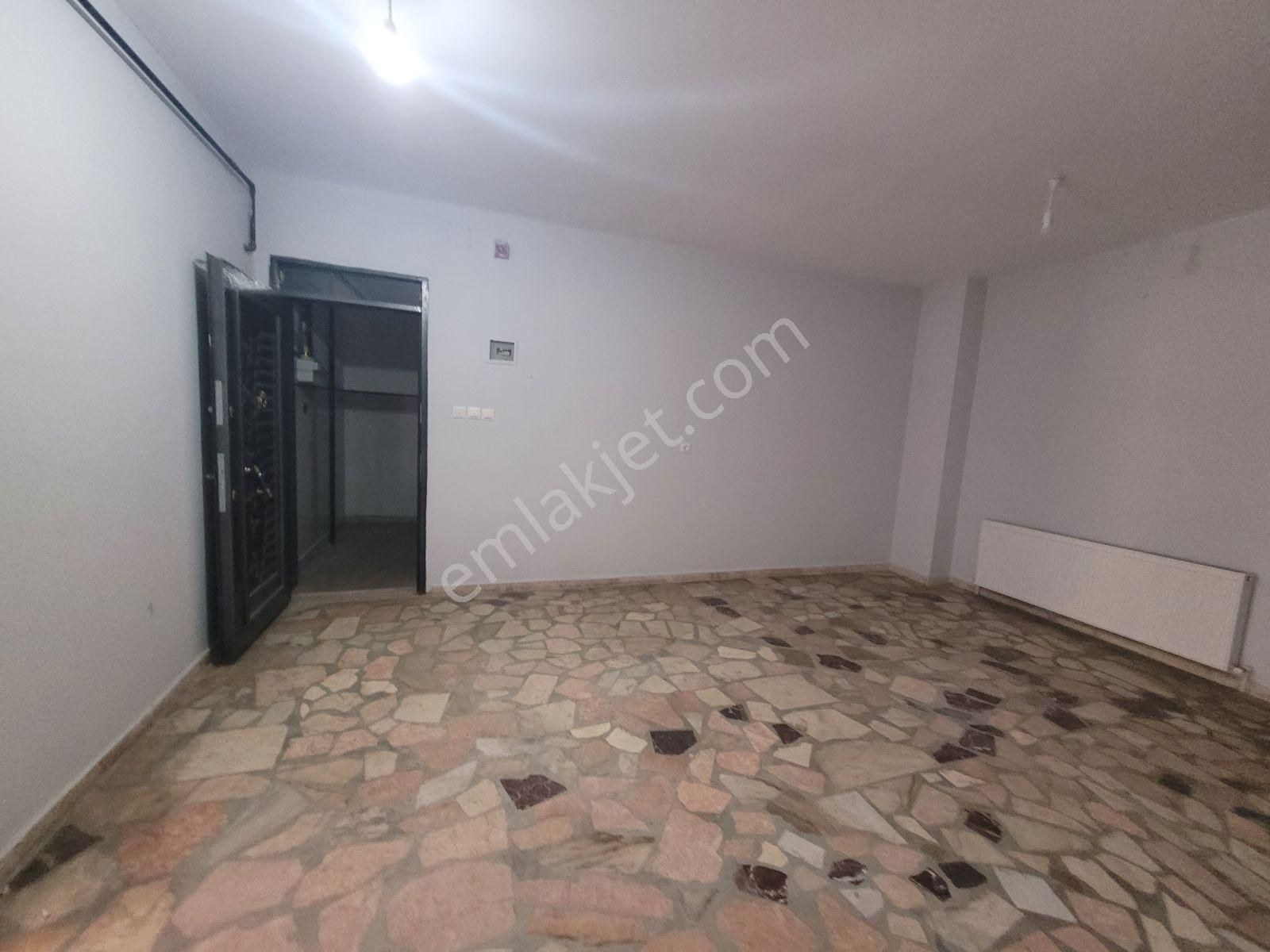 Tek Yetkili Müstakil 4 Daire 2 Dükkan Fırsat İlandır - Görsel 4