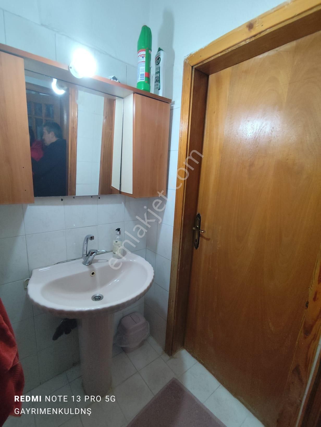 Mehmet Akif Mahallesinde Arakat Asansörlü 3+1 Daire - Görsel 8