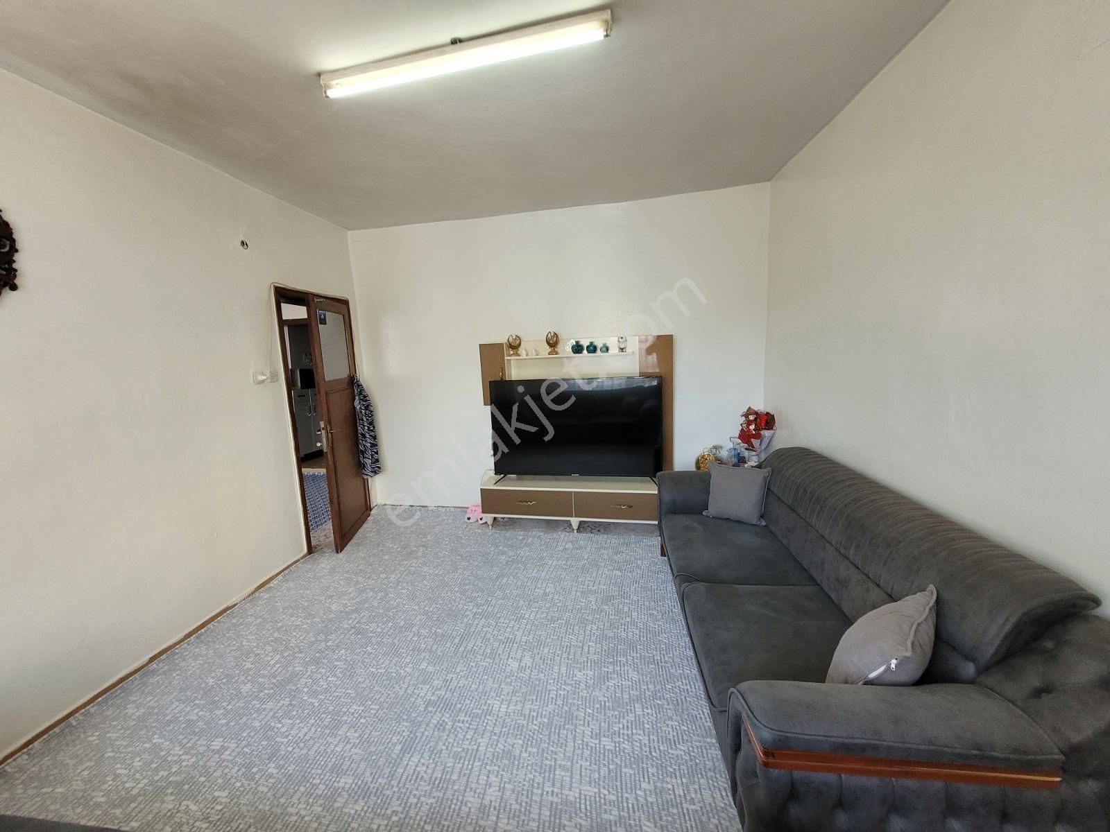 Metyap Konuttan Satılık 2 Katlı Müstakil Ev - Görsel 11