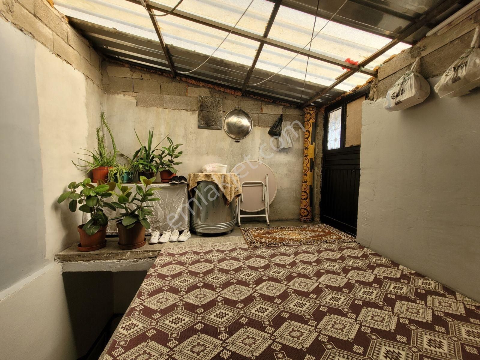 Metyap Konuttan Satılık 2 Katlı Müstakil Ev - Görsel 3