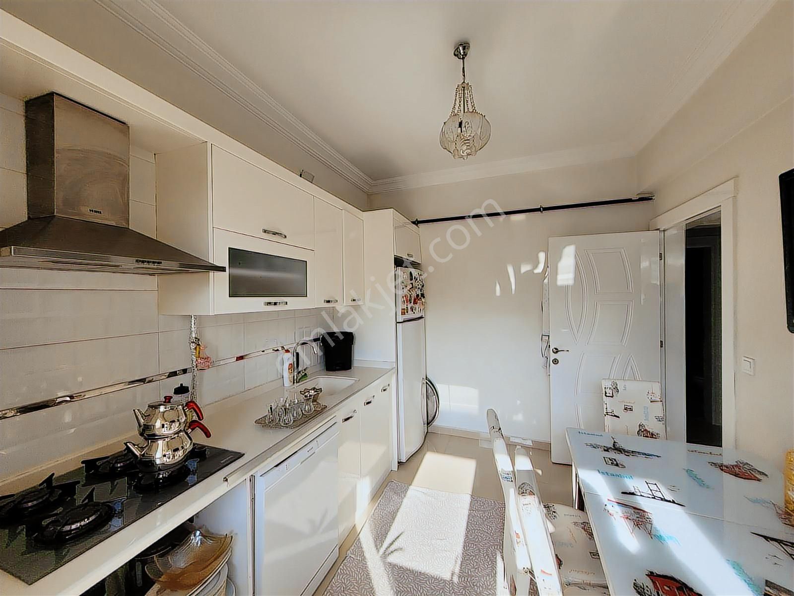 Bülbülzade 2+1 Yılın Son Fırsatı Tramvaya Yakın - Görsel 4