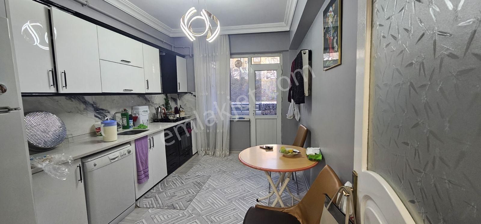 Metyap Konuttan Çağdaş Mahallesinde B3krediye Uygun Geniş Daire