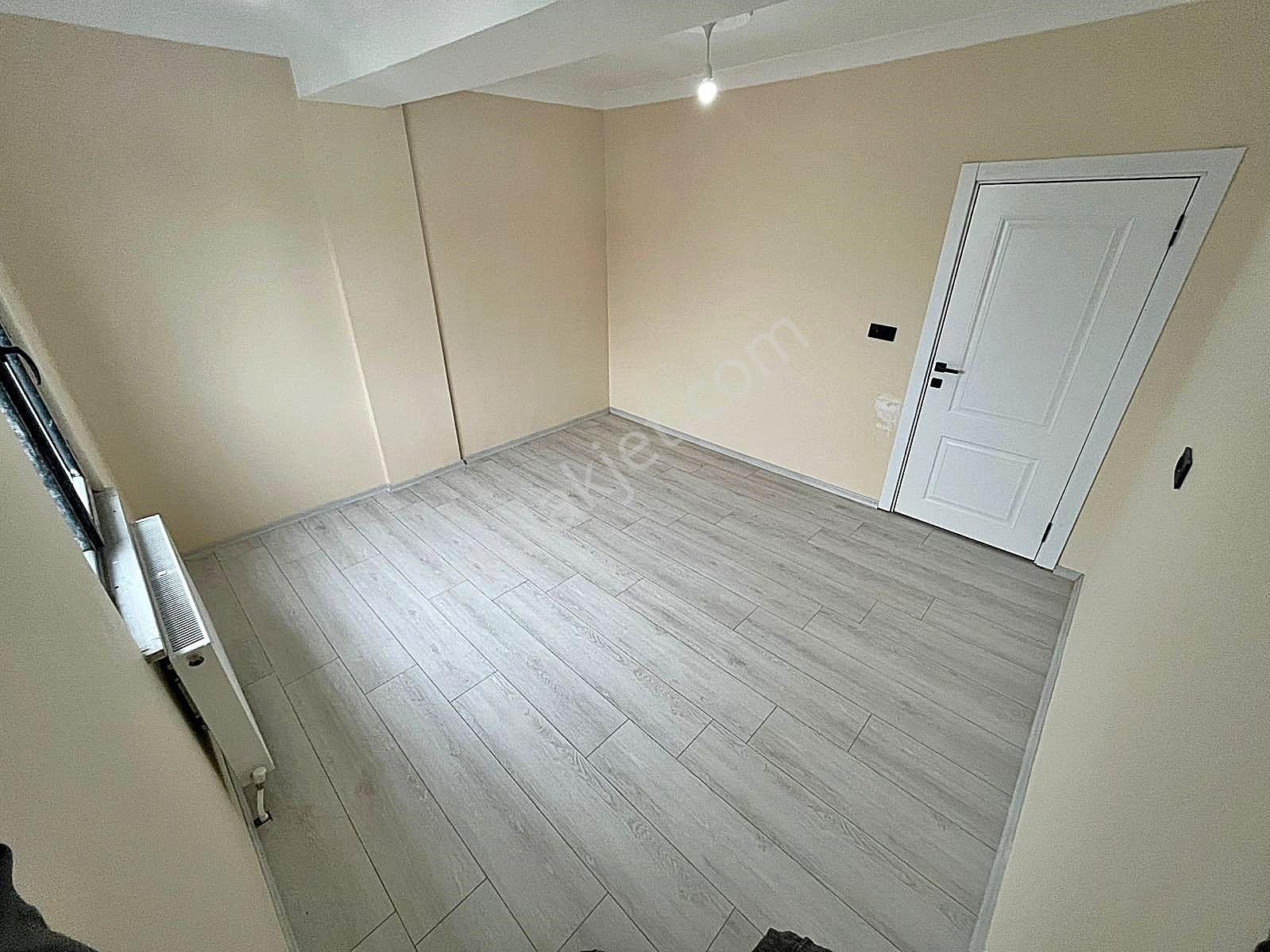 Az-er Yapıdan Hastane Karşısı Satılık İskanlı 2+1 Ara Kat Daire! - Görsel 10