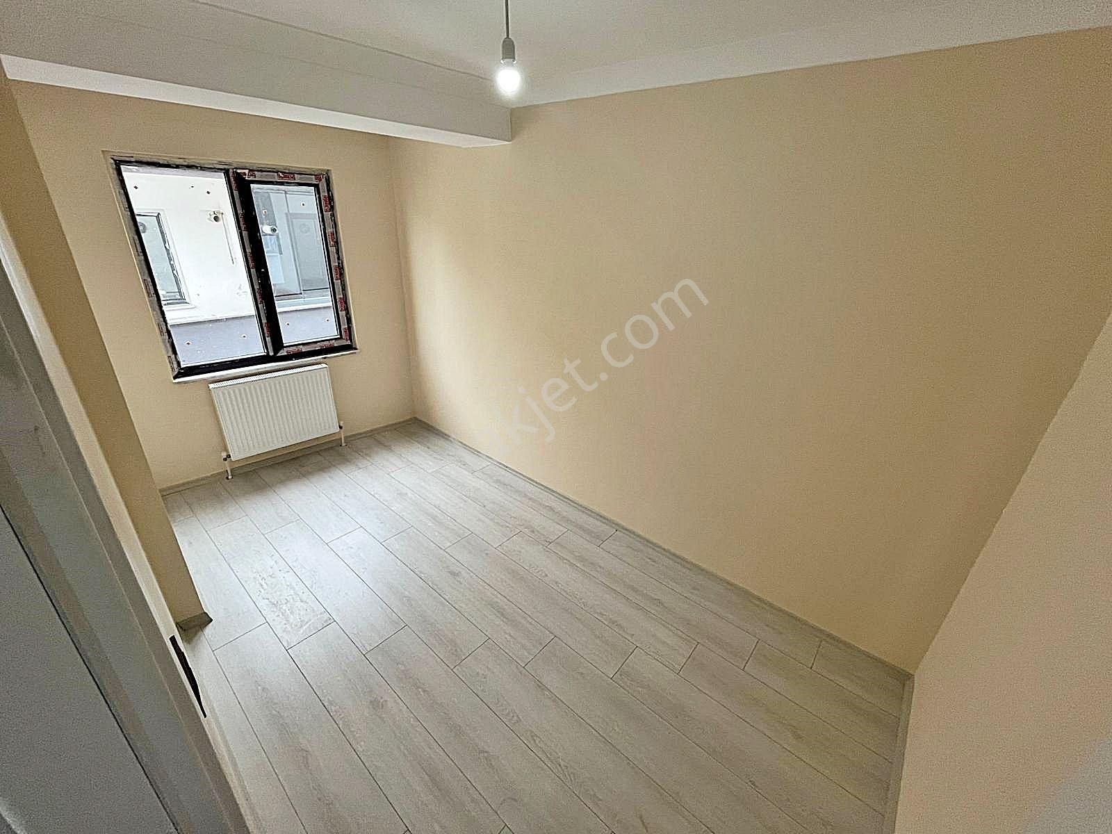 Az-er Yapıdan Hastane Karşısı Satılık İskanlı 2+1 Ara Kat Daire! - Görsel 12